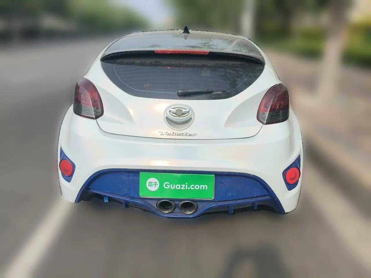 Hyundai Veloster 2012 1.6T Automatic Luxury Edition — миниатюра 5