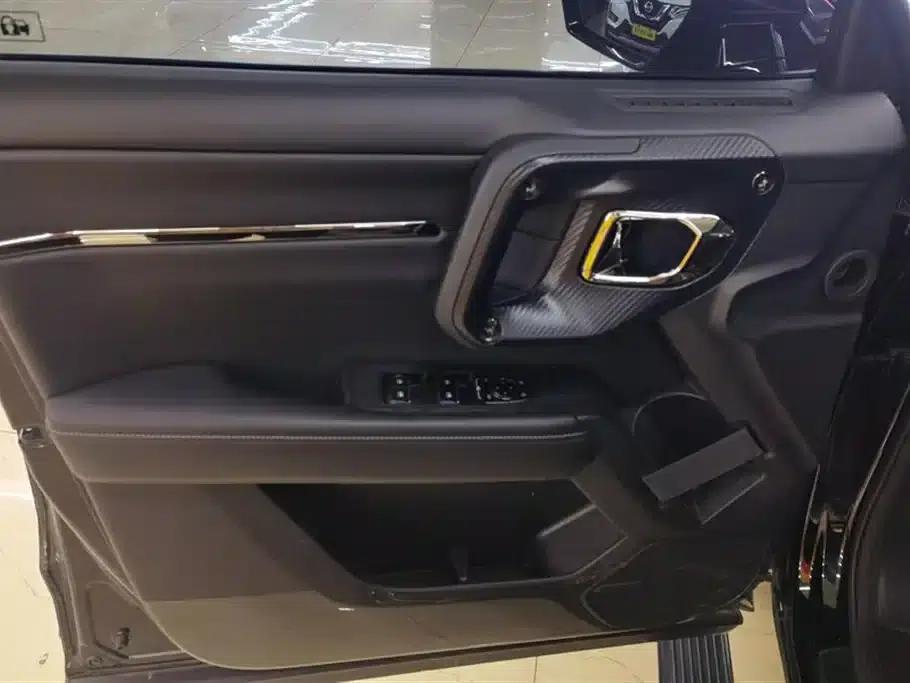 Haval Big Dog PLUS New Energy 2023 DHT-PHEV 105km Trendy Electric Edition Plus — миниатюра 7