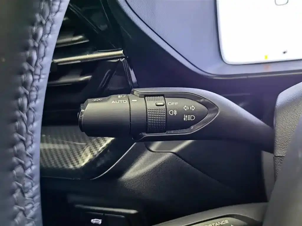 Haval Cool Dog 2022 1.5T DCT 4WD Trendy Wild Edition — миниатюра 21