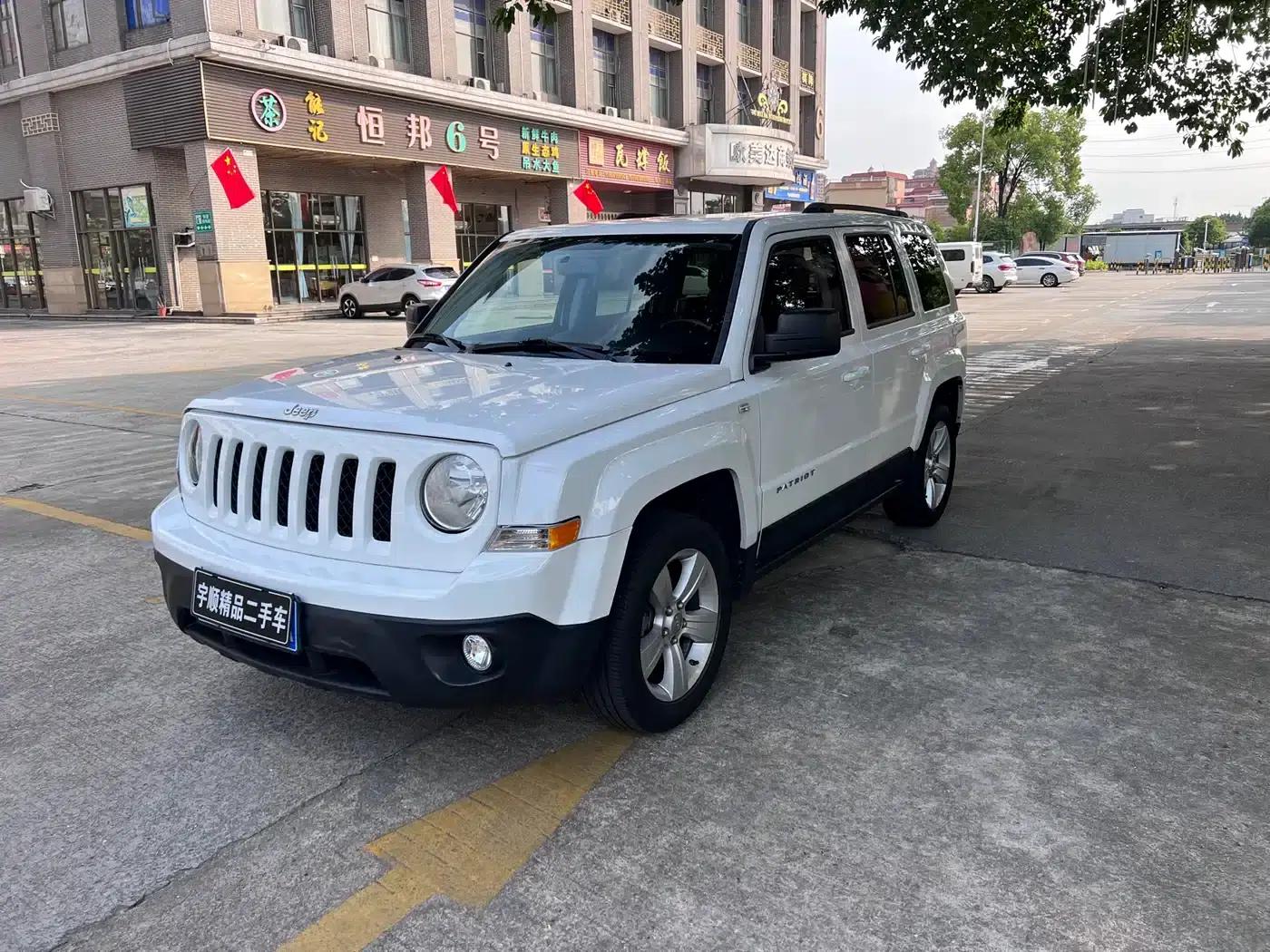 2014 Jeep Compass 2.0L Sport Enhanced Edition — миниатюра 1