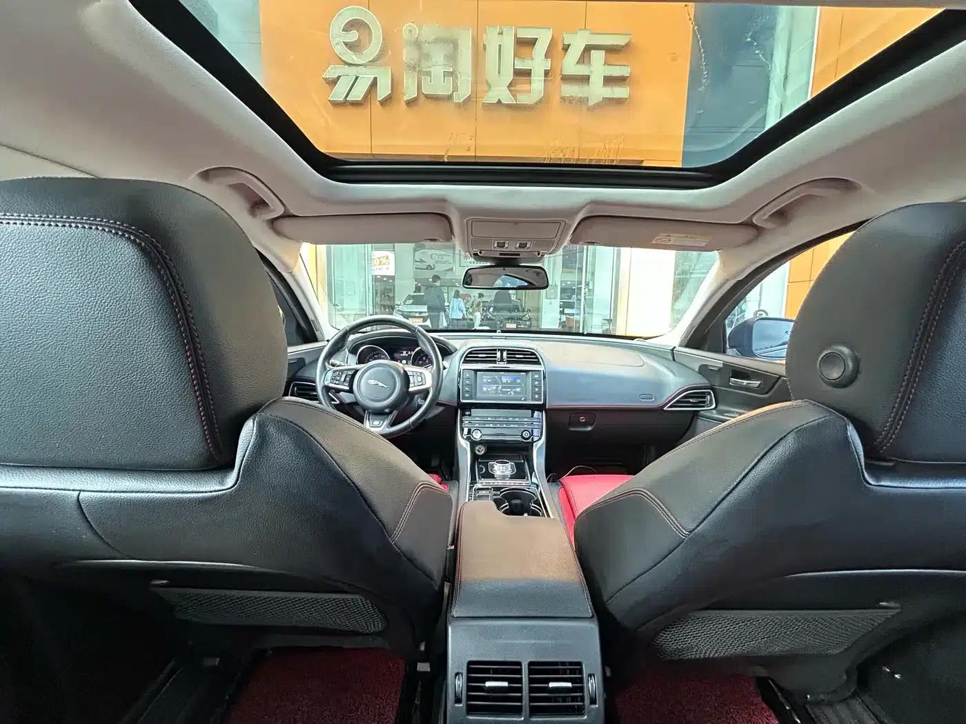 Jaguar XE 2015 2.0T 240PS R-Sport — миниатюра 19