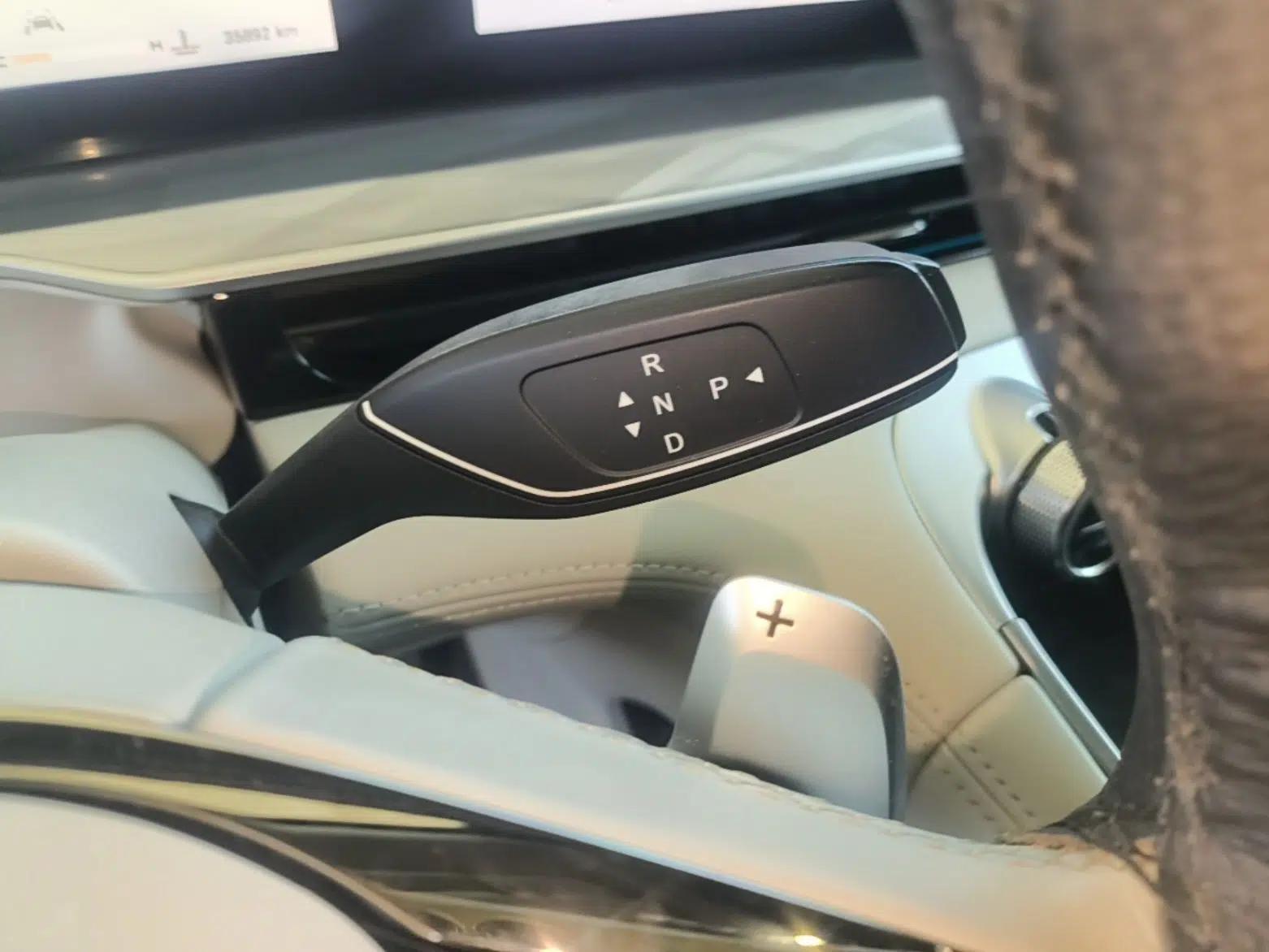 EXEED Stellar 2023 400T Four-Wheel Drive Luxury Edition — миниатюра 17