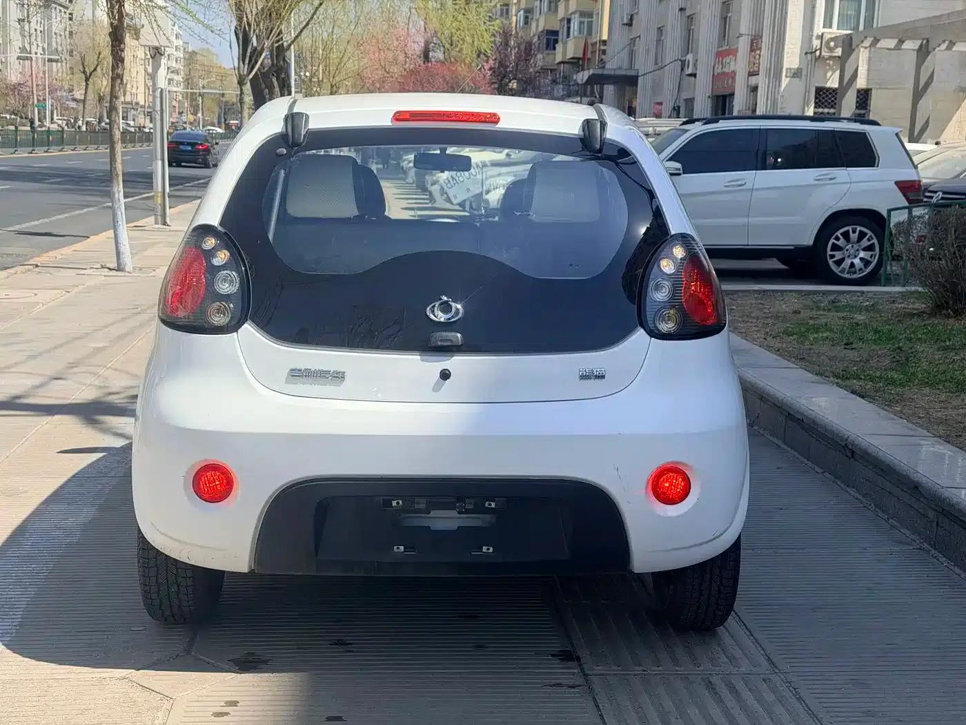 Panda Classic 2016 1.0L IMT Cute Edition — миниатюра 5