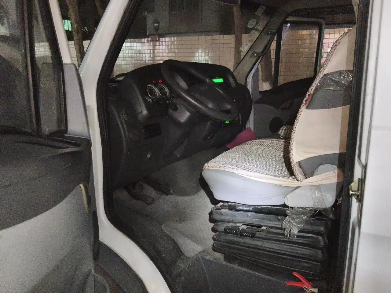 Iveco Power Daily 2012 2.5T-A32 Base Version — миниатюра 17