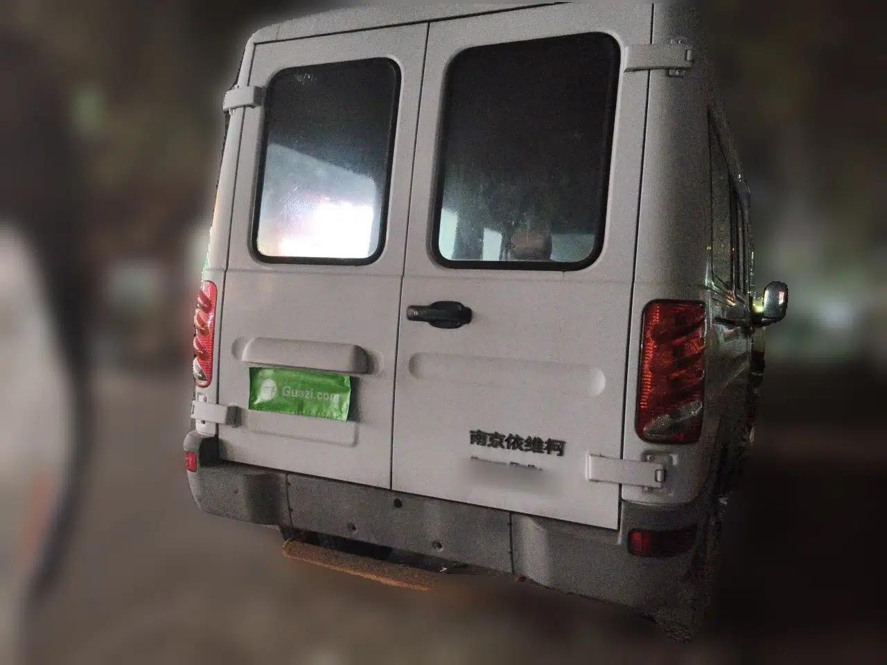 Iveco Power Daily 2012 2.5T-A32 Base Version — миниатюра 5