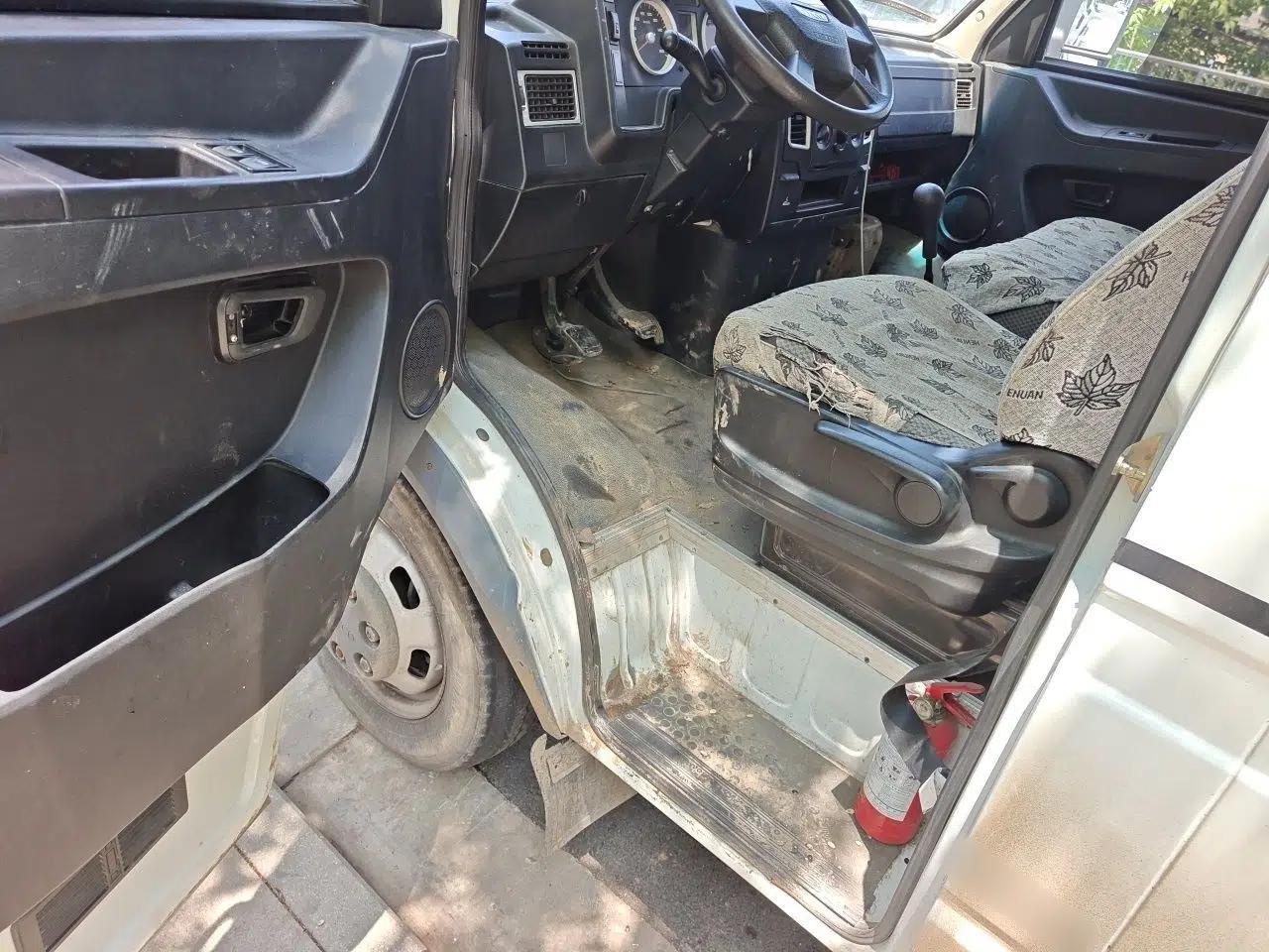 Iveco Daily 2017 2.5T A35 Passenger Van 5-7 Seats Model 47Z5 — миниатюра 17