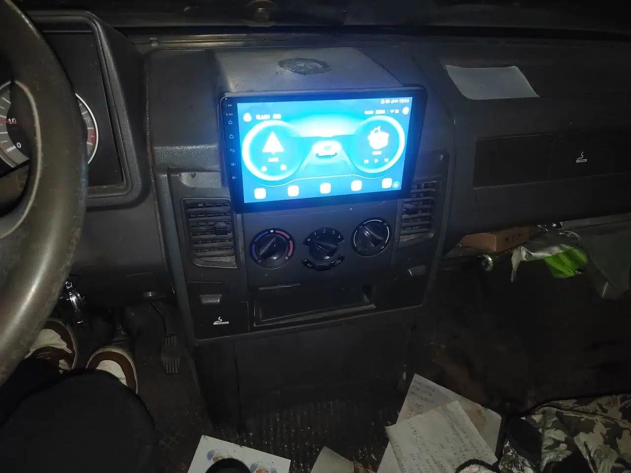 Iveco Daily 2017 2.5T A35 Passenger Van 5-7 Seats Model 47Z5 — миниатюра 14