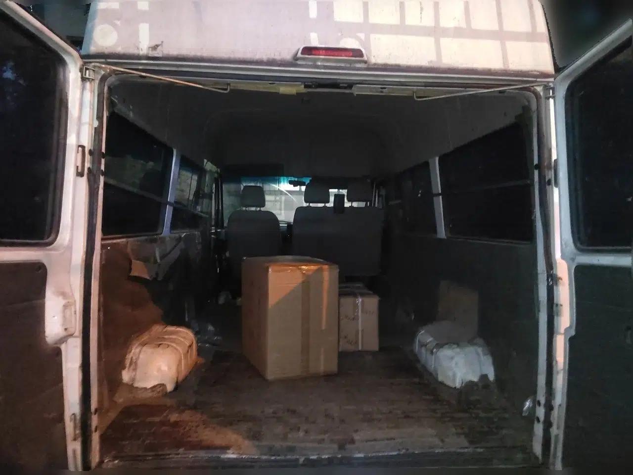 Iveco Daily 2017 2.5T A35 Passenger Van 5-7 Seats Model 47Z5 — миниатюра 20