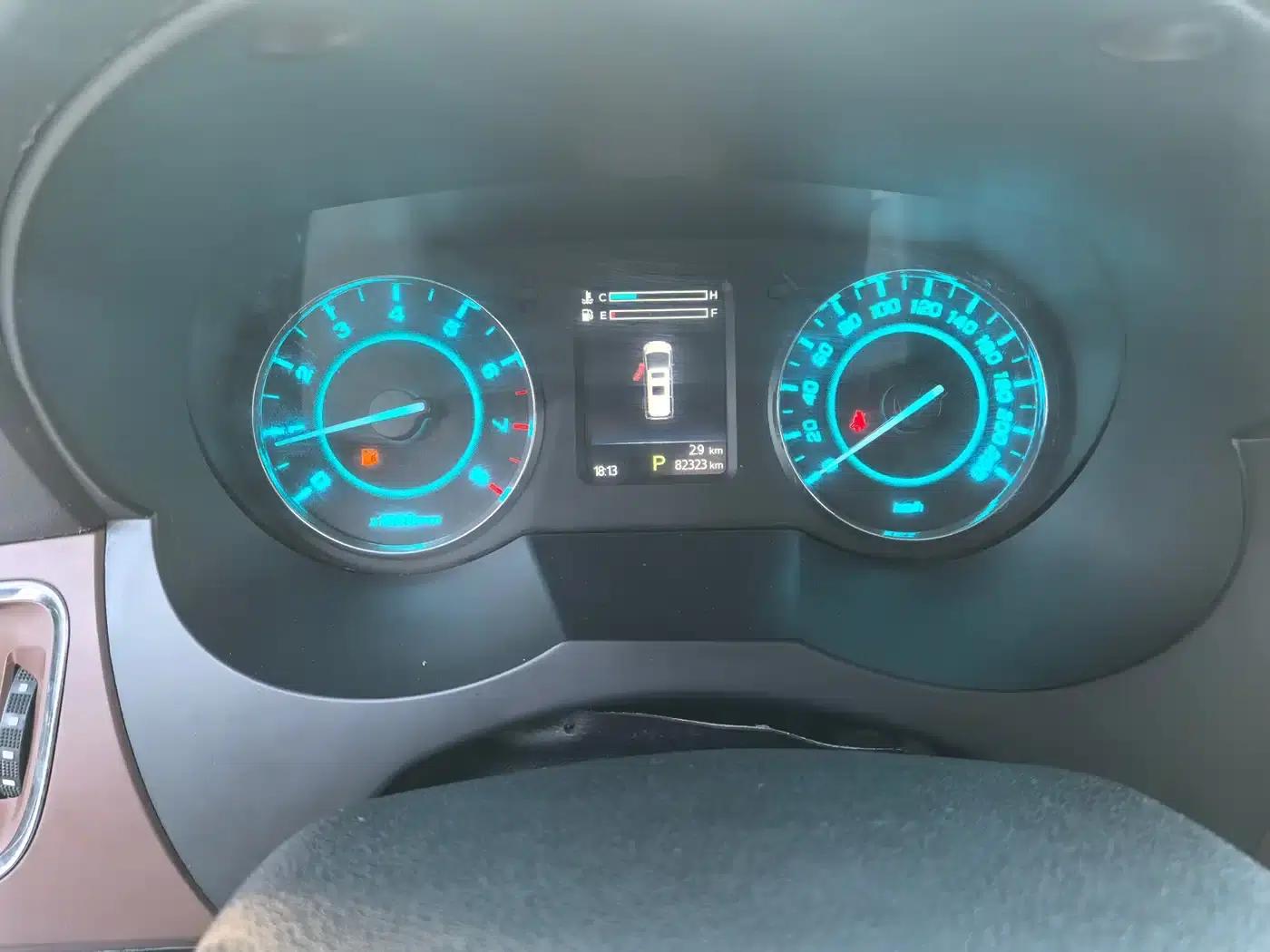 Refine M5 2017 2.0T Gasoline Automatic Premium Edition — миниатюра 13