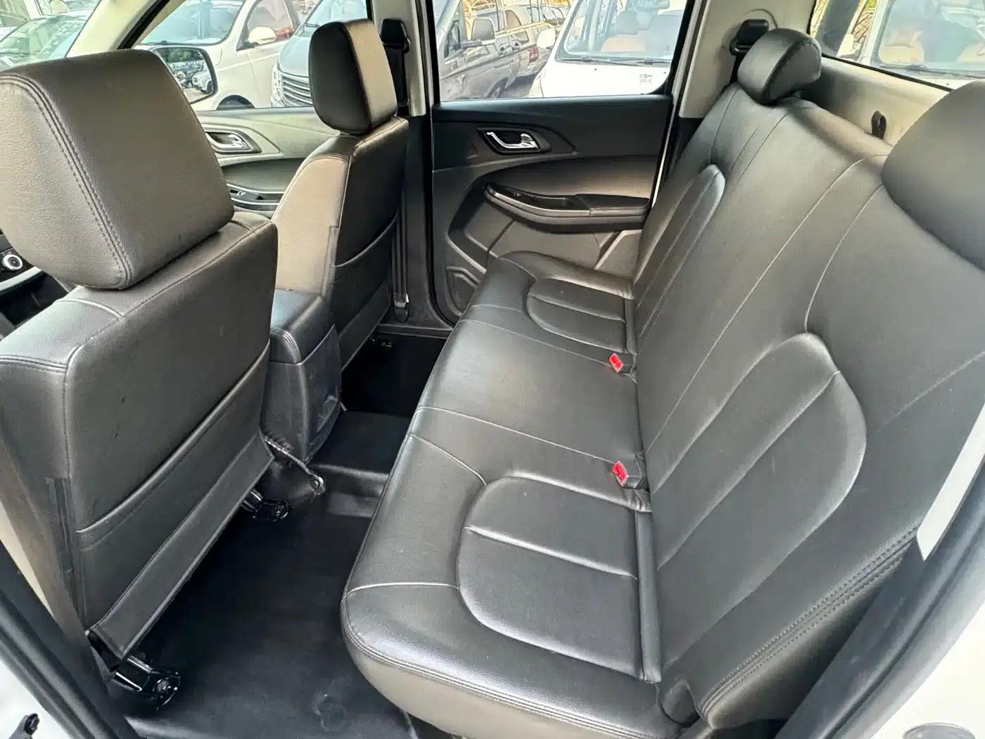 Baodian 2020 2.5T Diesel 2WD Premium Edition Standard Wheelbase JX4D25A6L — миниатюра 12