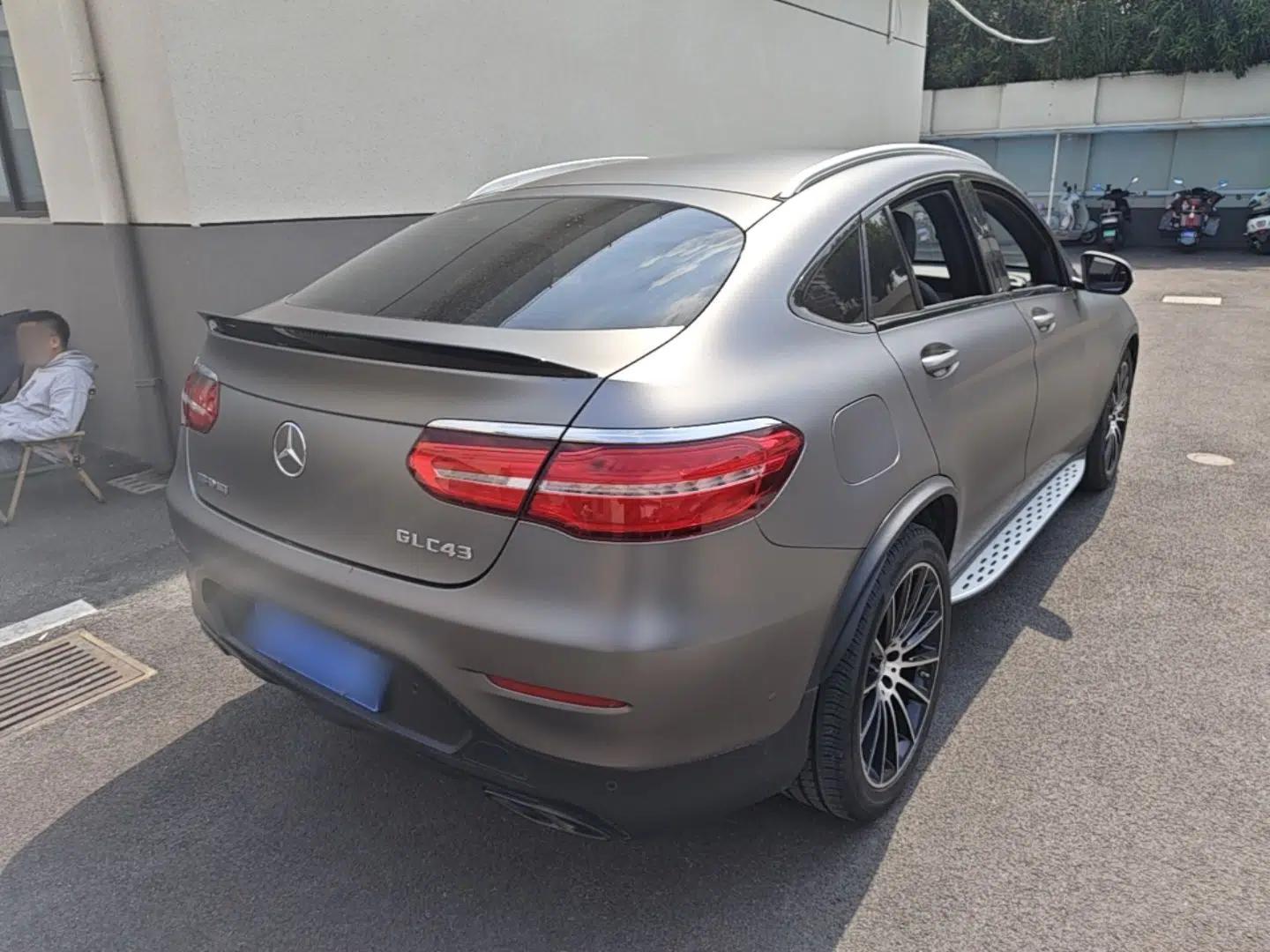 Mercedes-Benz GLC Coupe AMG 2017 AMG GLC 43 4MATIC Coupe SUV — миниатюра 6
