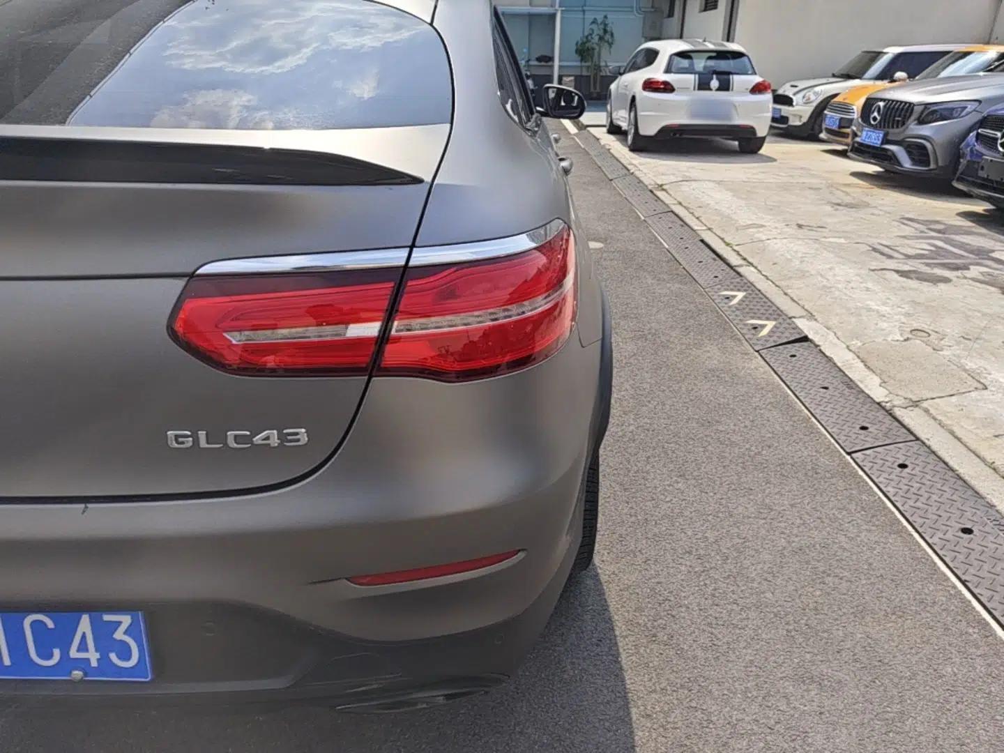 Mercedes-Benz GLC Coupe AMG 2017 AMG GLC 43 4MATIC Coupe SUV — миниатюра 7