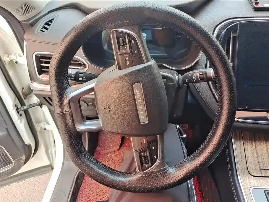 Jetour X70M 2020 1.5T DCT Premium Edition 7-seater — миниатюра 15