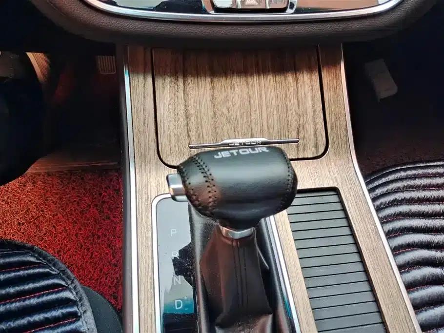 Jetour X70M 2020 1.5T DCT Premium Edition 7-seater — миниатюра 16