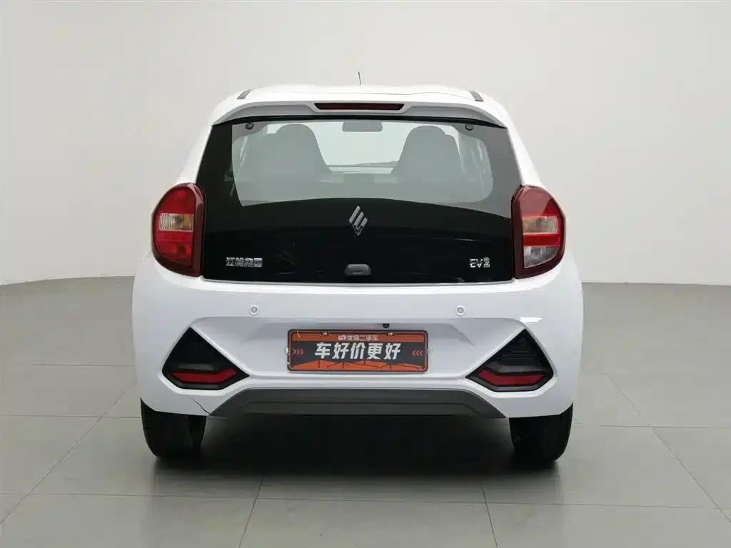 Yizhi EV2 2023 Auspicious Edition 201km Comfort Model — миниатюра 4