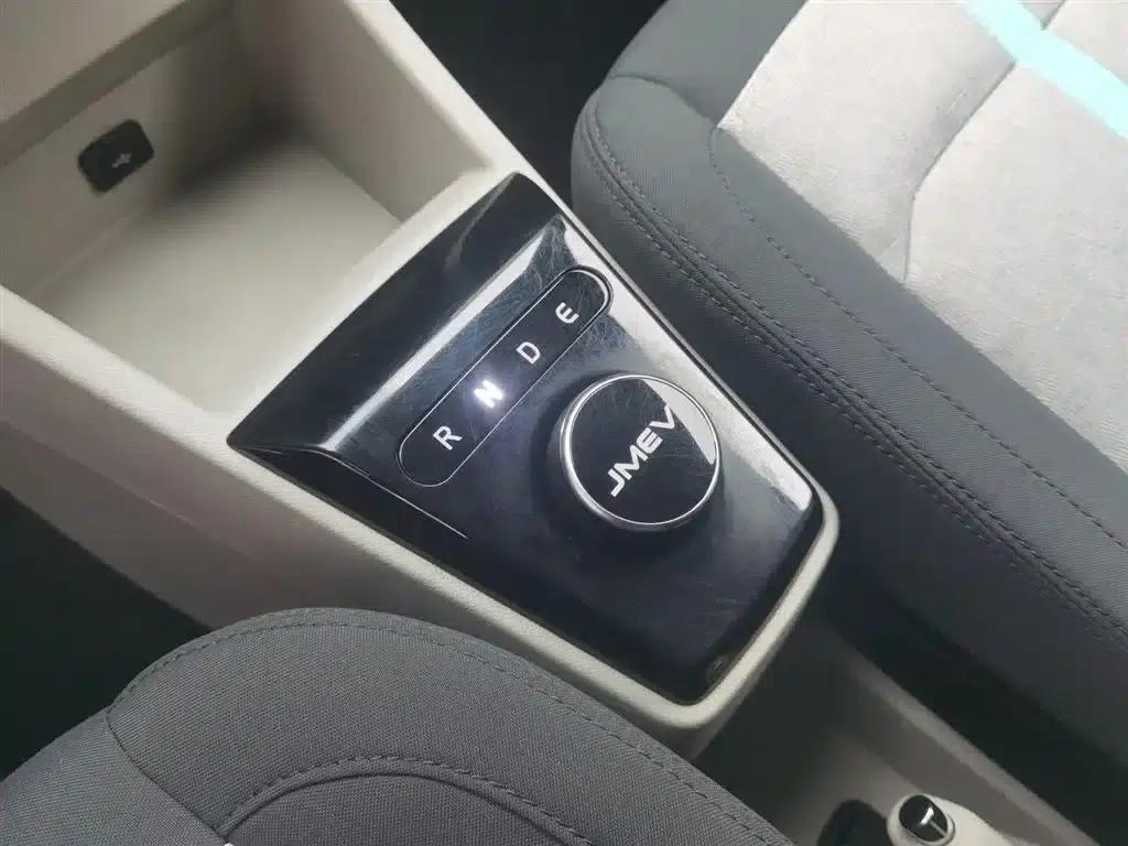 Yizhi EV2 2024 Model 201km Luxury — миниатюра 13