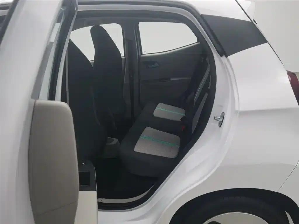 Yizhi EV2 2024 Model 201km Luxury — миниатюра 15
