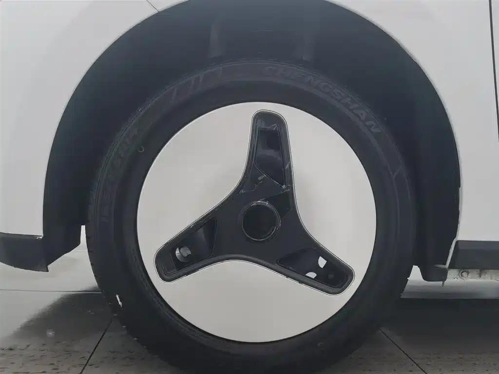 Yizhi EV2 2024 Model 201km Luxury — миниатюра 17