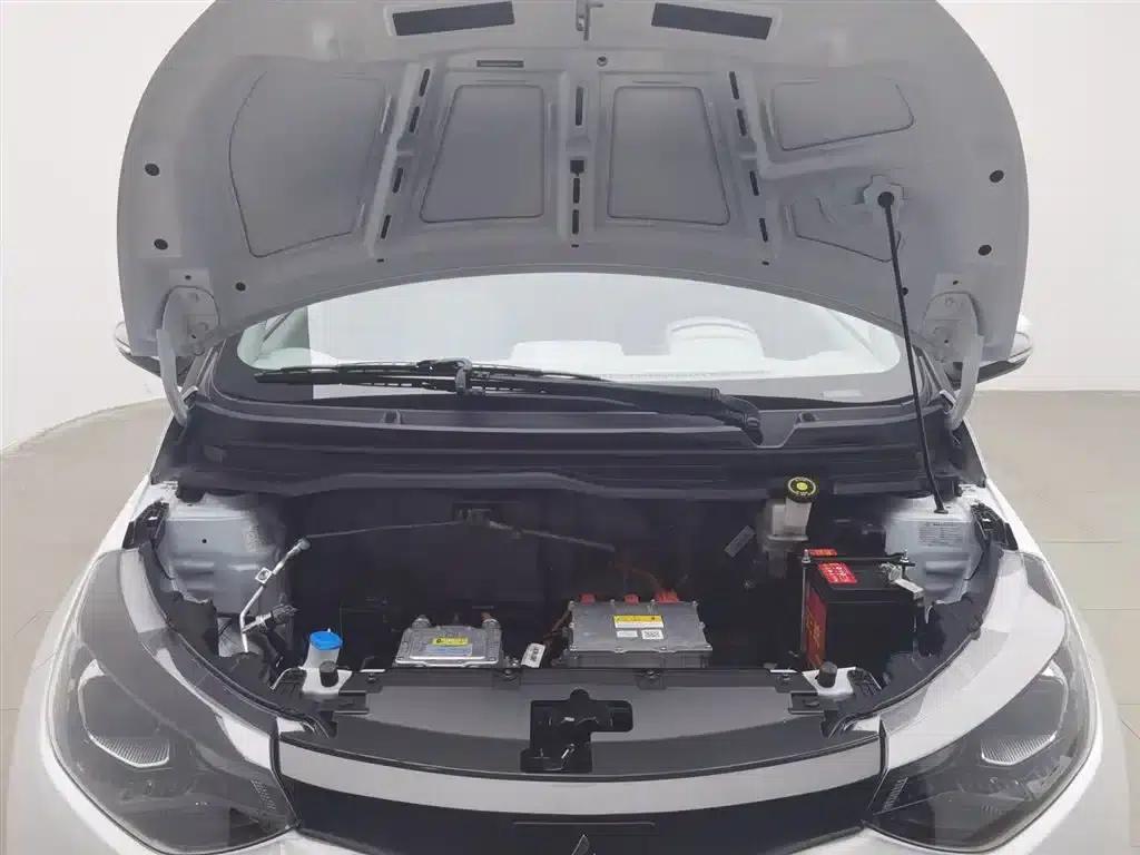 Yizhi EV2 2024 Model 201km Luxury — миниатюра 6