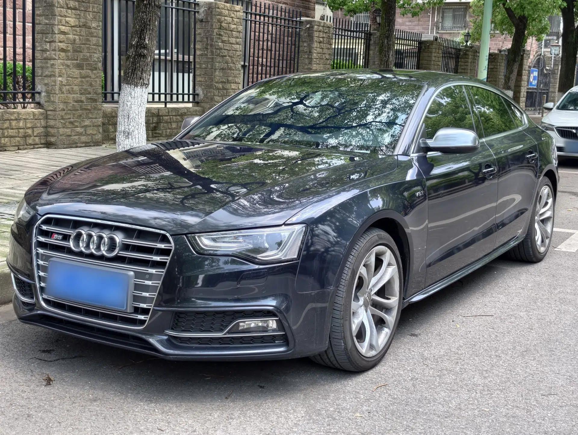 Audi S5 2016 S5 3.0T Sportback — миниатюра 1