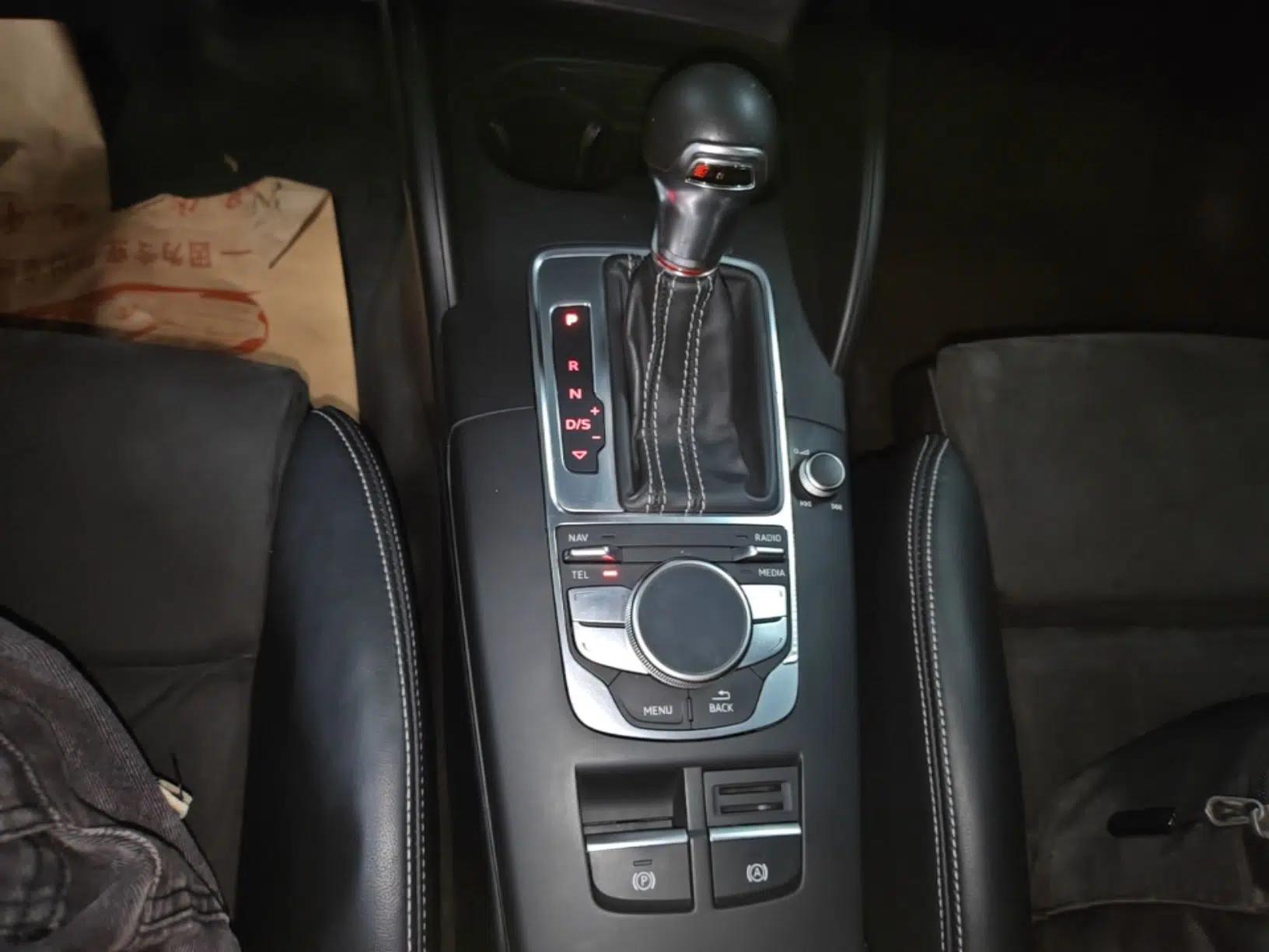 Audi S3 2015 S3 2.0T Limousine — миниатюра 15