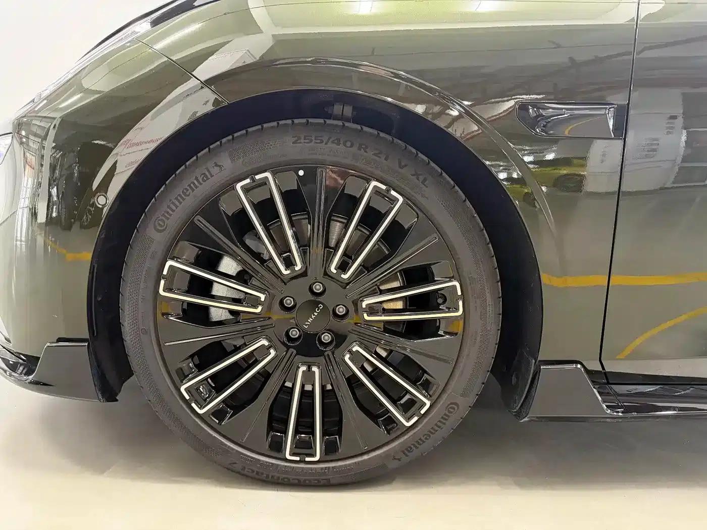 Lynk & Co 10 2025 240 AWD Ultra Sport Edition H7 — миниатюра 12