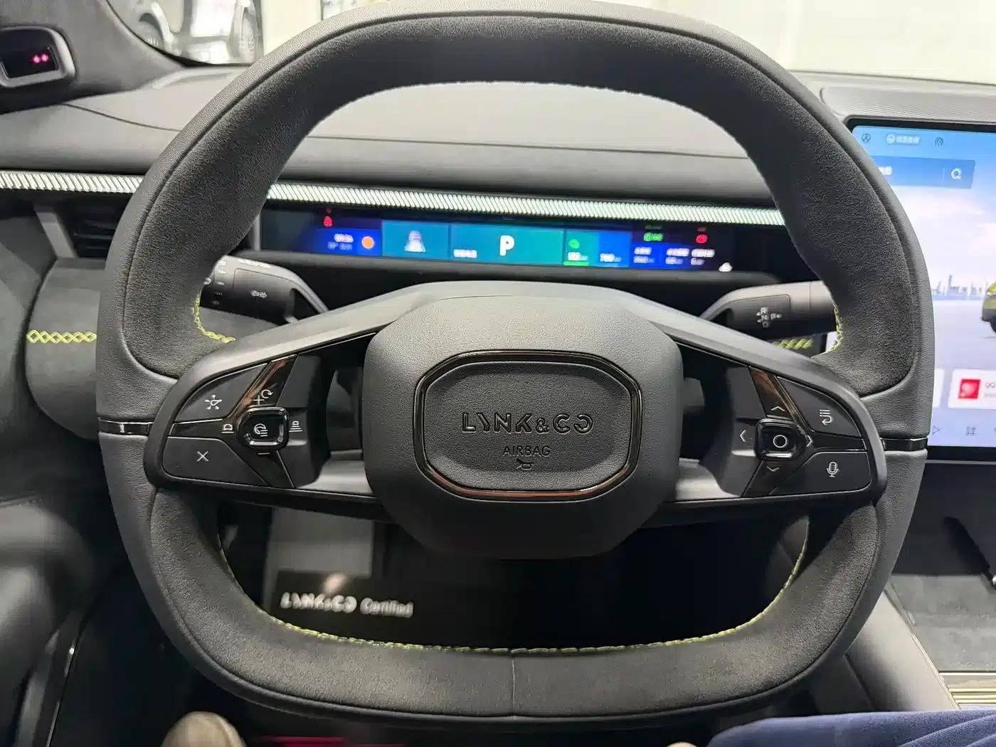 Lynk & Co 10 2025 240 AWD Ultra Sport Edition H7 — миниатюра 5