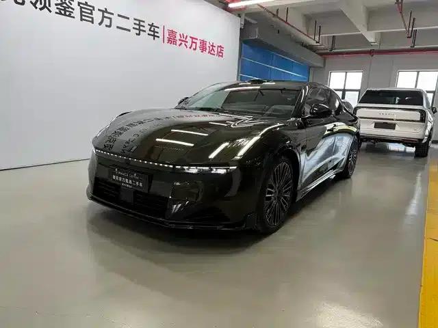 Lynk & Co 10 2025 240 AWD Ultra Sport Edition H7