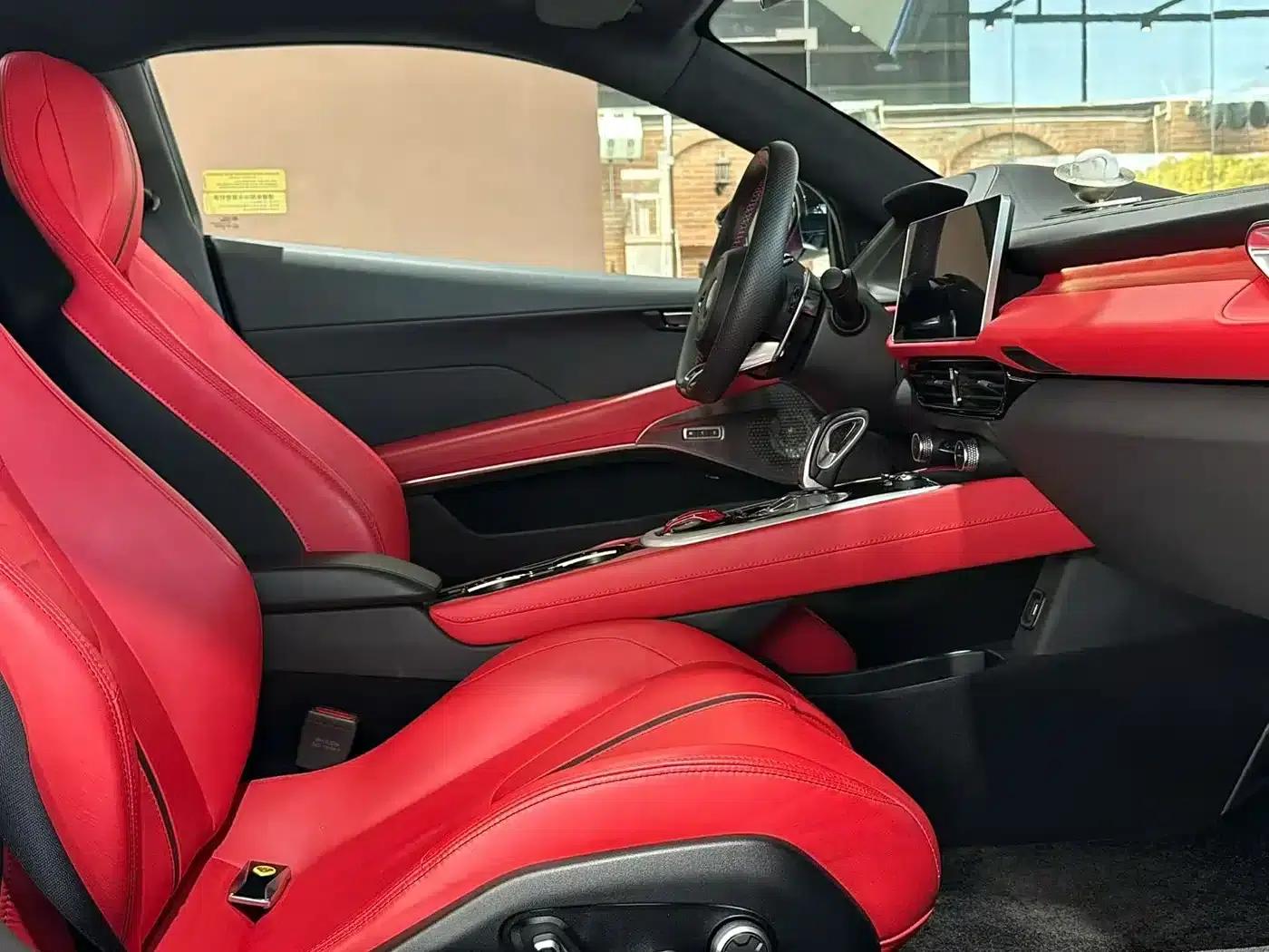 EMIRA 2021 2.0T DCT First Edition — миниатюра 4