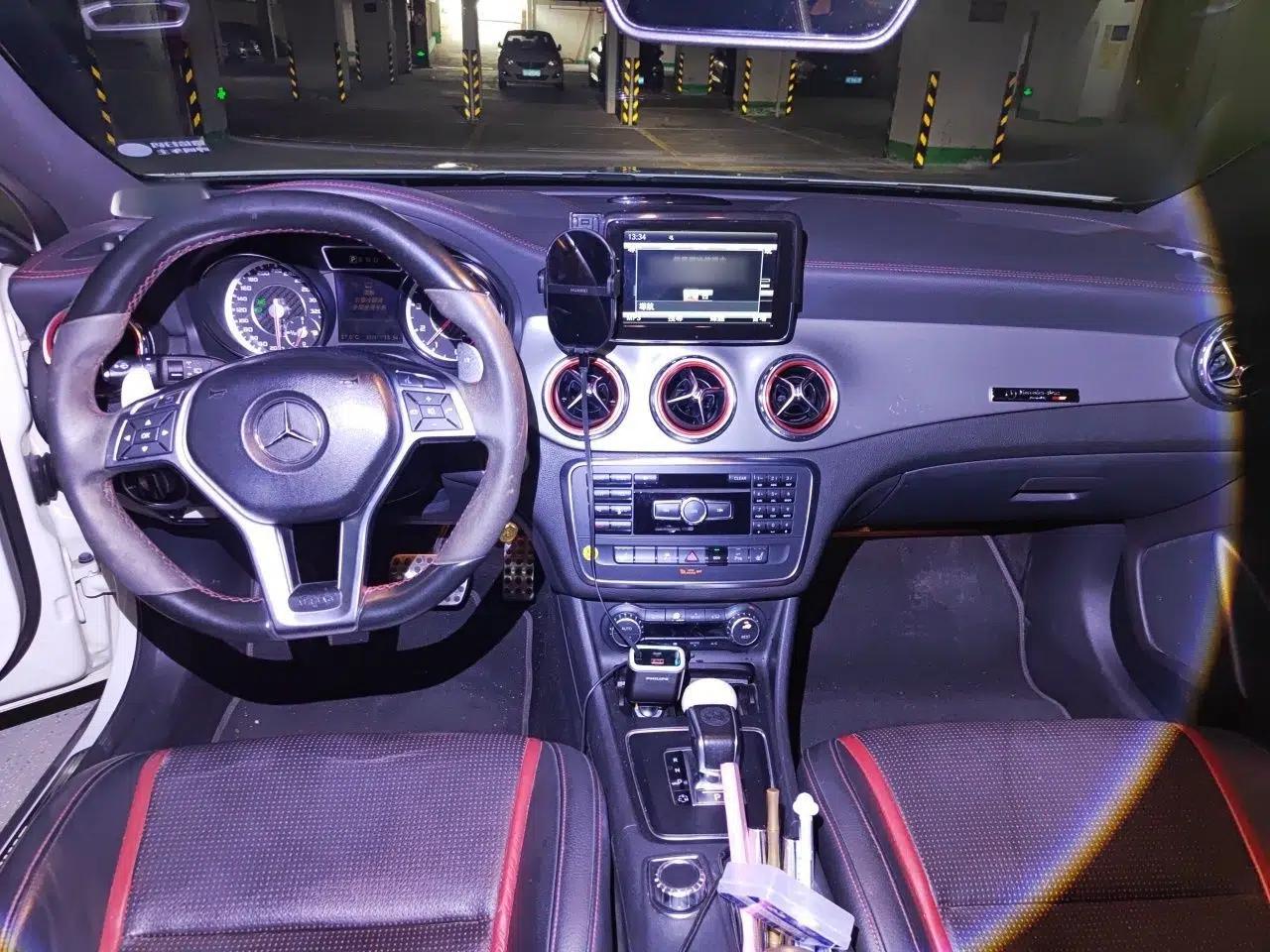 Mercedes-Benz GLA AMG 2015 AMG GLA 45 4MATIC — миниатюра 10