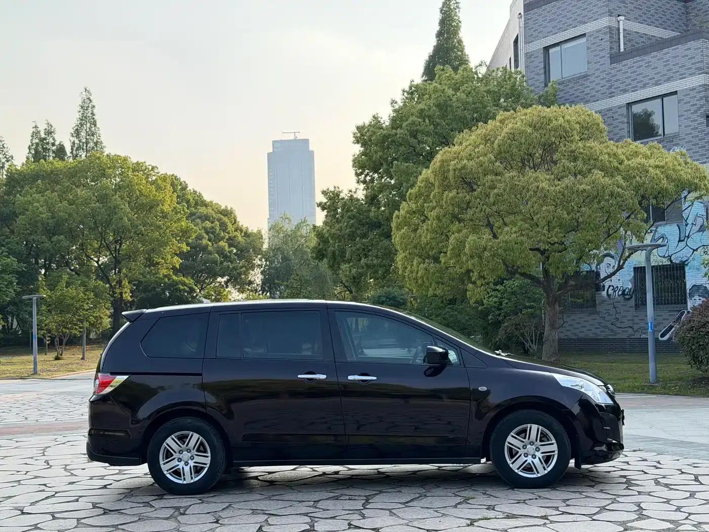 Mazda 8 2013 2.5L Elite Edition — миниатюра 4