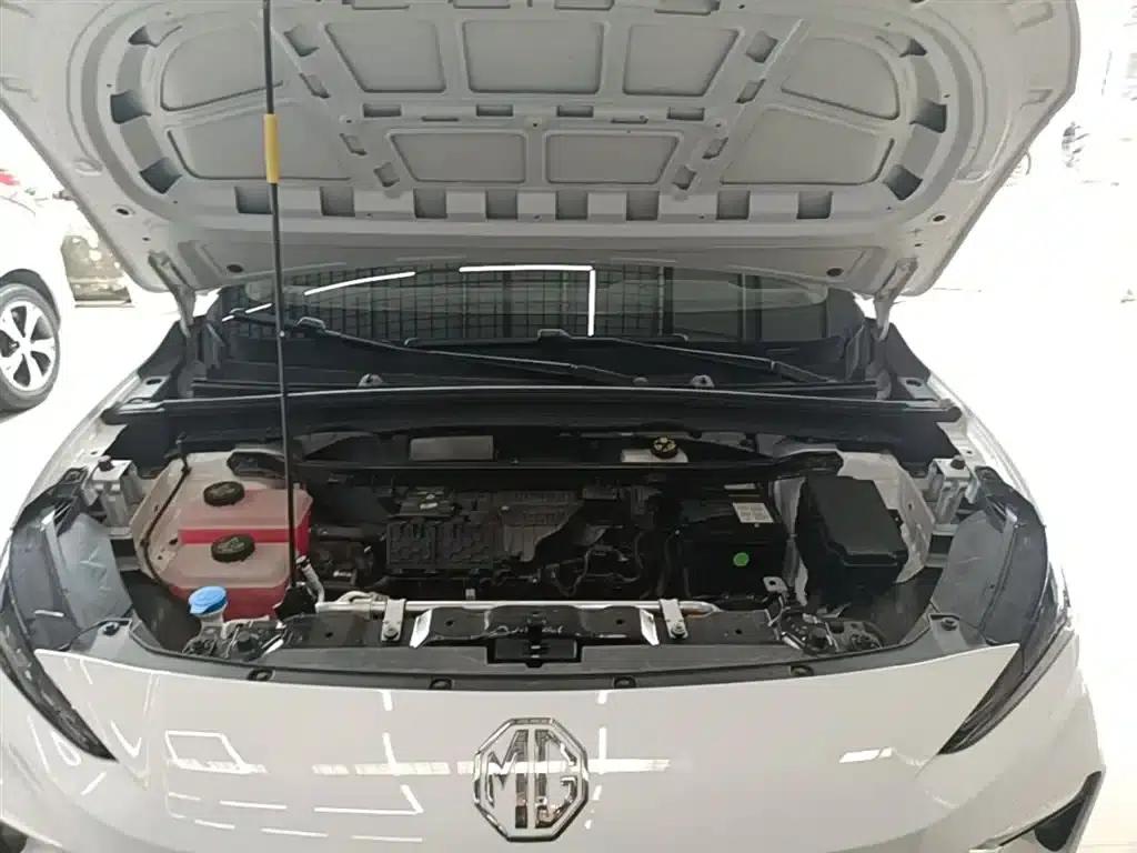 MG ES5 2025 525max Rear-Wheel Drive Intelligent Driving Edition — миниатюра 20