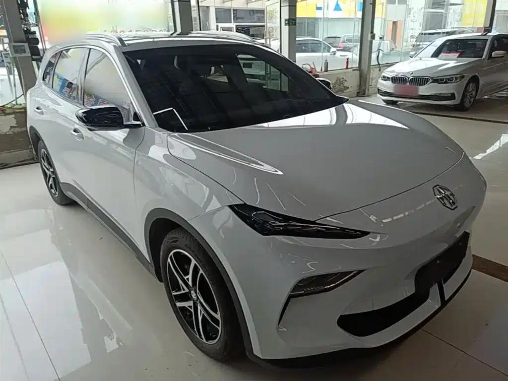 MG ES5 2025 525max Rear-Wheel Drive Intelligent Driving Edition — миниатюра 4