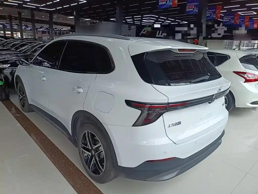 MG ES5 2025 525max Rear-Wheel Drive Intelligent Driving Edition — миниатюра 5