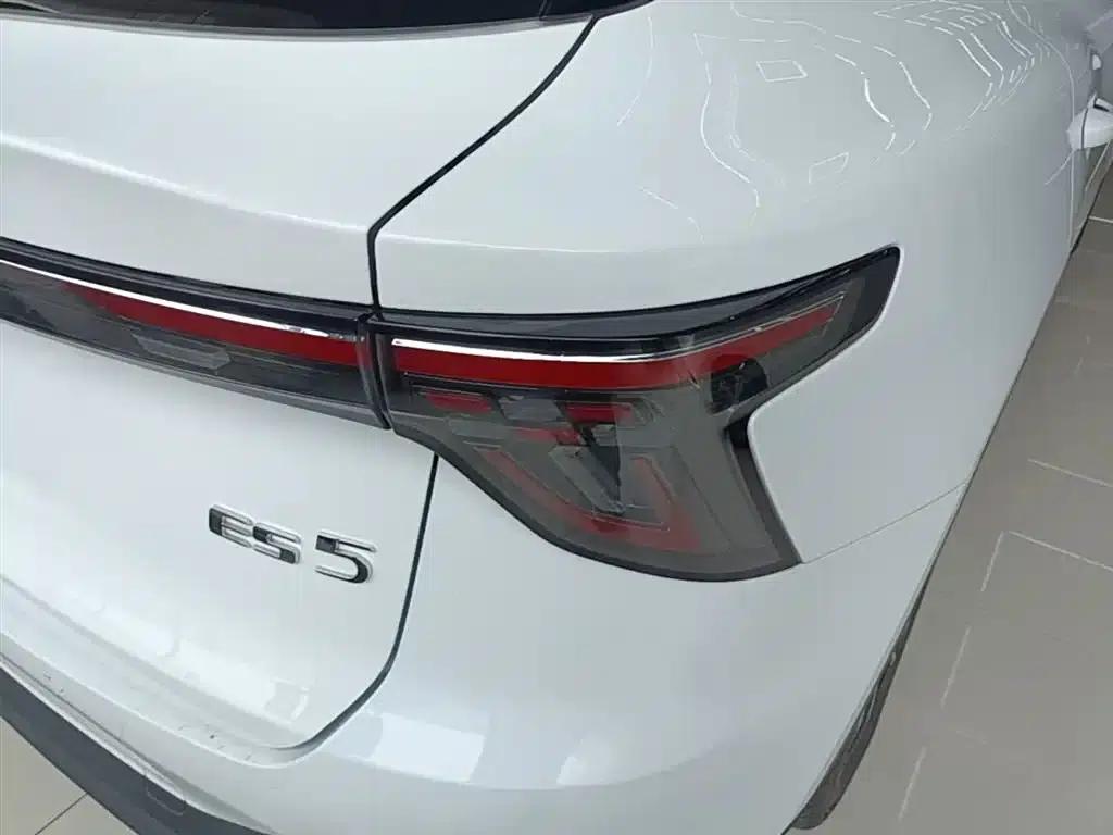 MG ES5 2025 525max Rear-Wheel Drive Intelligent Driving Edition — миниатюра 8