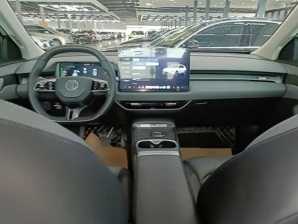 MG ES5 2025 525max Rear-Wheel Drive Intelligent Driving Edition — миниатюра 10
