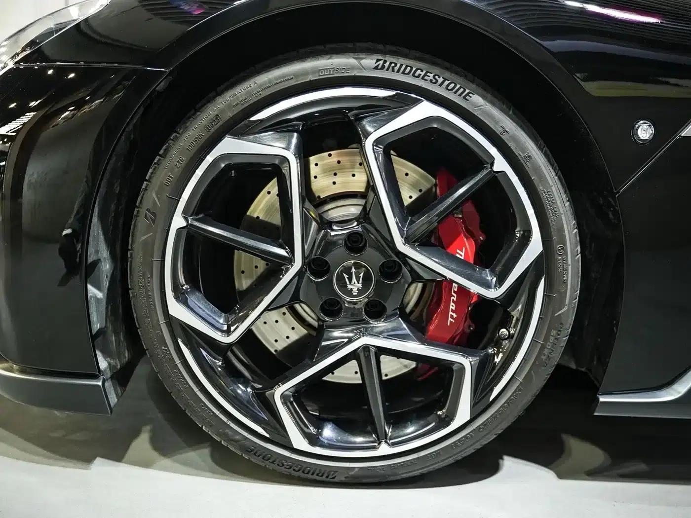 Maserati MC20 2020 3.0T Standard Edition — миниатюра 6