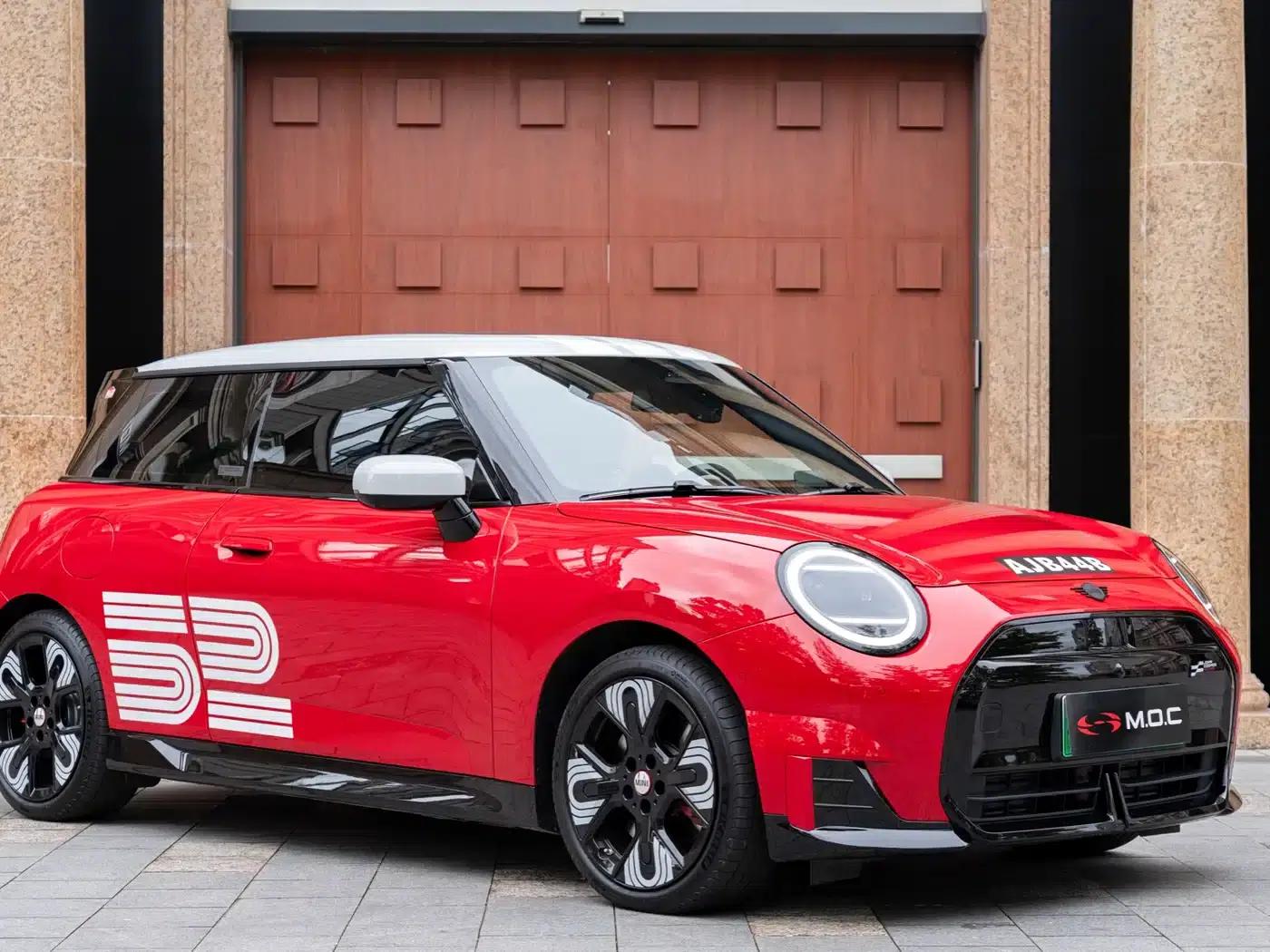 2025 Electric MINI JCW Monte Carlo Nights 60th Anniversary Edition — миниатюра 1