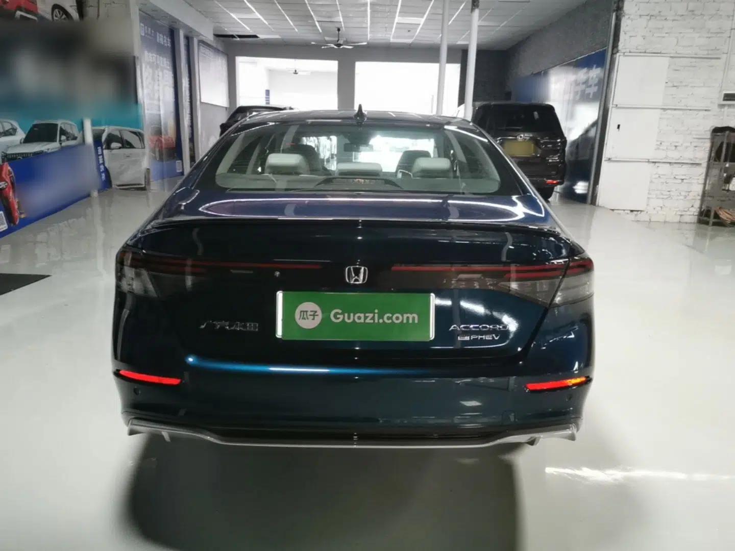 Honda Accord New Energy 2023 2.0L ePHEV Flagship Edition — миниатюра 5