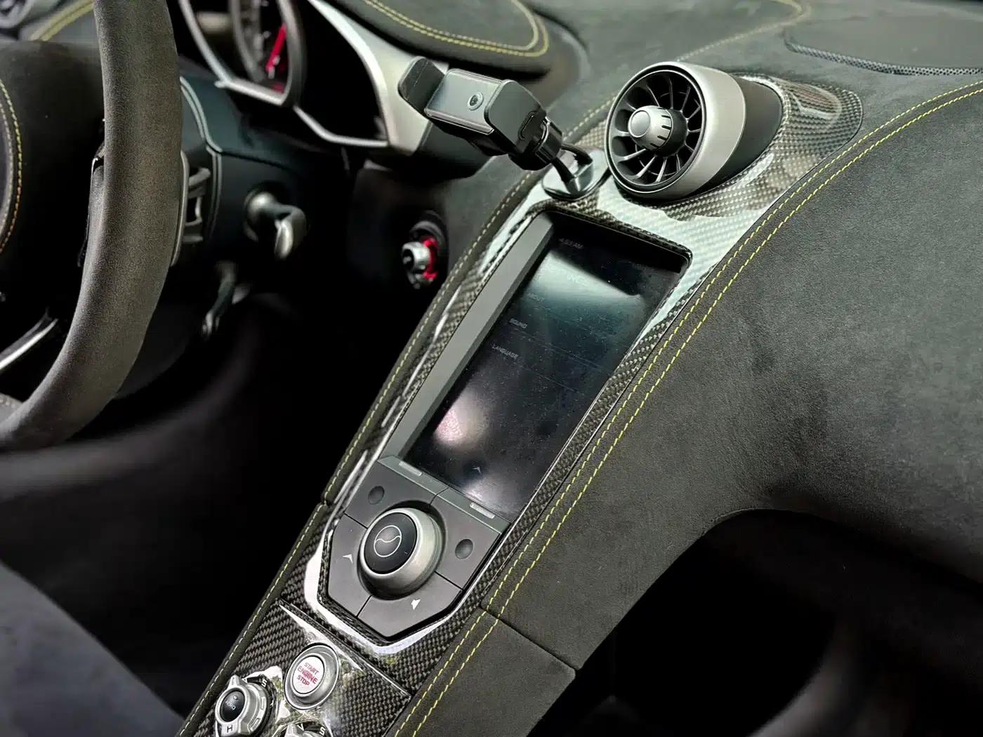McLaren 12C 2012 3.8T Standard Model — миниатюра 20