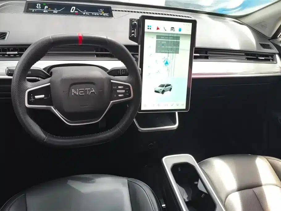 Nezha AYA 2023 Facelift 401 Lite — миниатюра 12
