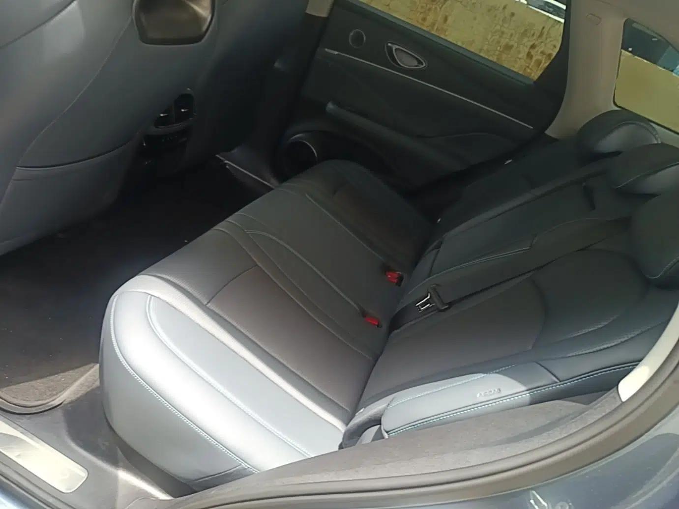 BYD Sealion 07 DM-i 2025 150 Flagship+ Edition — миниатюра 20
