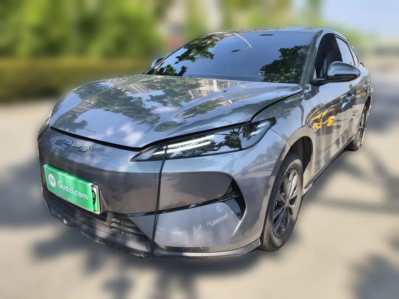 BYD e7 2025 Model 520 Smart Mobility Edition — миниатюра 1
