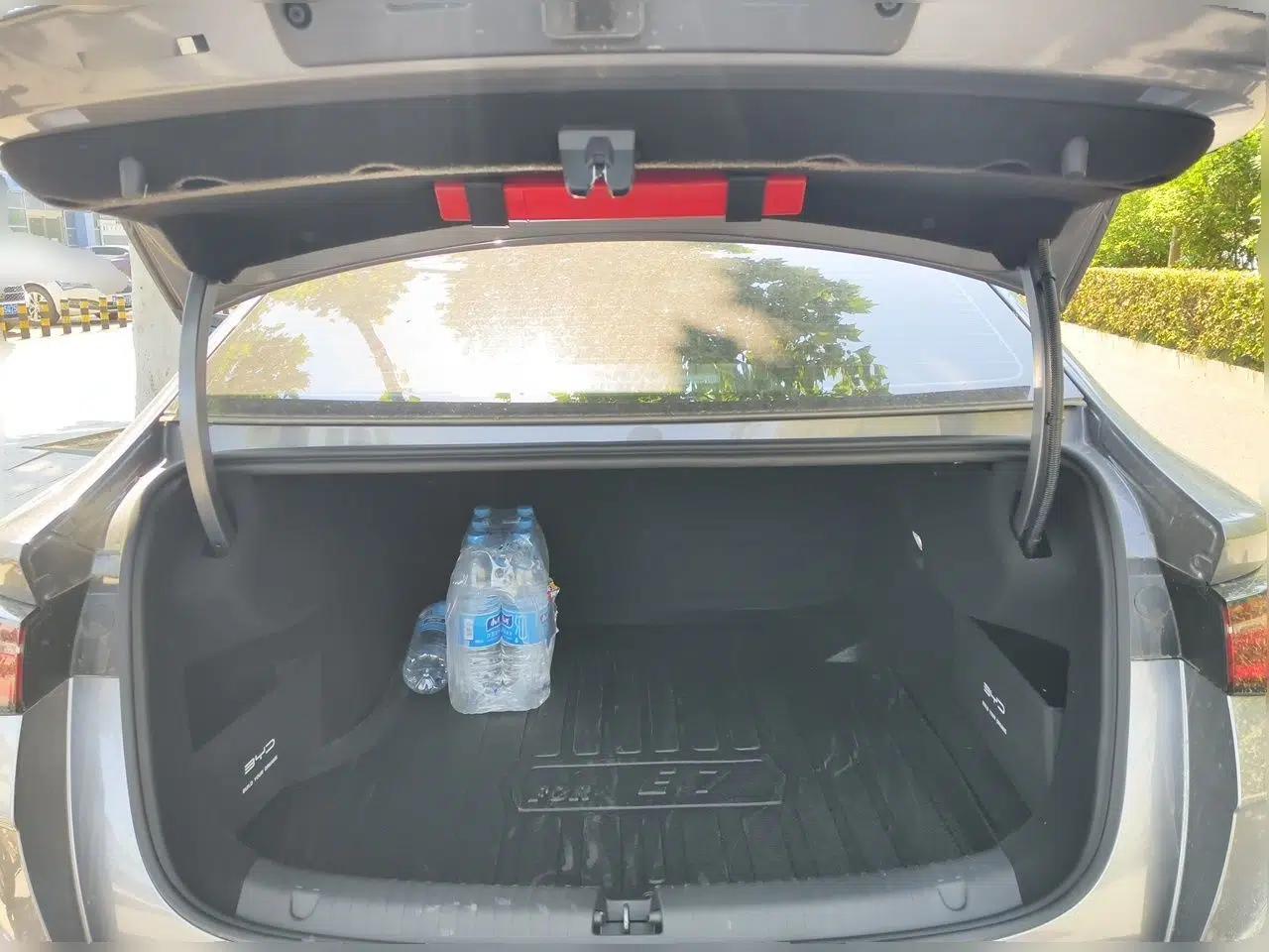 BYD e7 2025 Model 520 Smart Mobility Edition — миниатюра 20