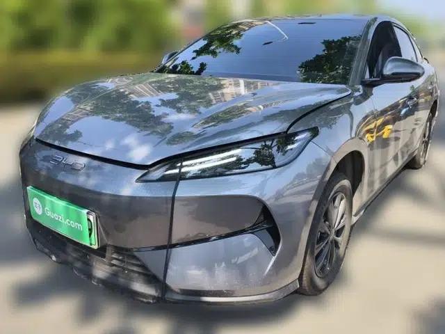 BYD e7 2025 Model 520 Smart Mobility Edition