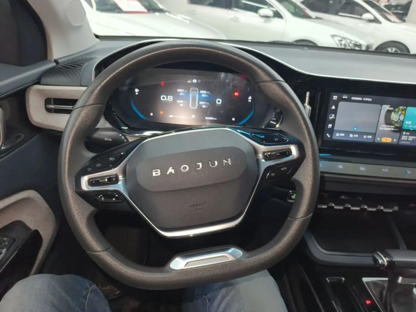 Baojun RM-5 2019 1.5T CVT 24-Hour Online Luxury Version 7 Seats — миниатюра 14