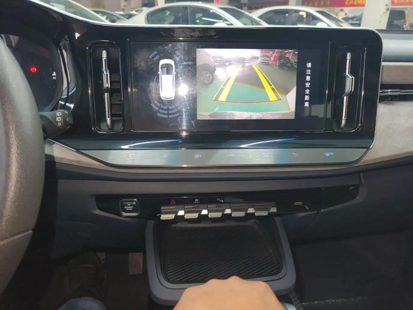 Baojun RM-5 2019 1.5T CVT 24-Hour Online Luxury Version 7 Seats — миниатюра 16
