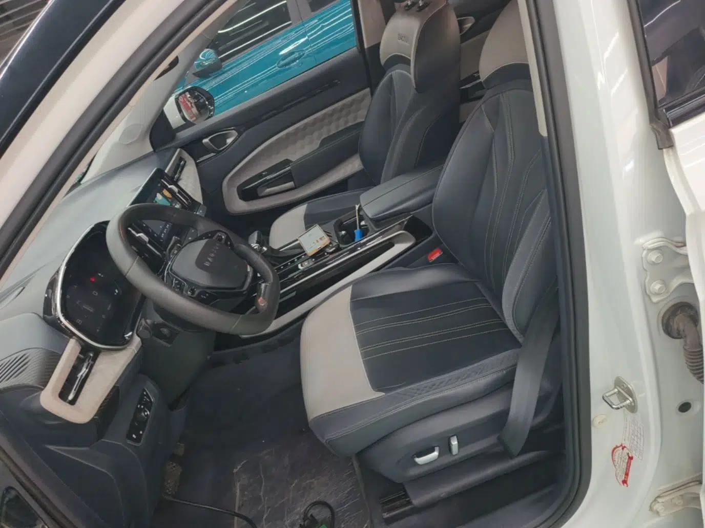 Baojun RM-5 2019 1.5T CVT 24-Hour Online Luxury Version 7 Seats — миниатюра 18