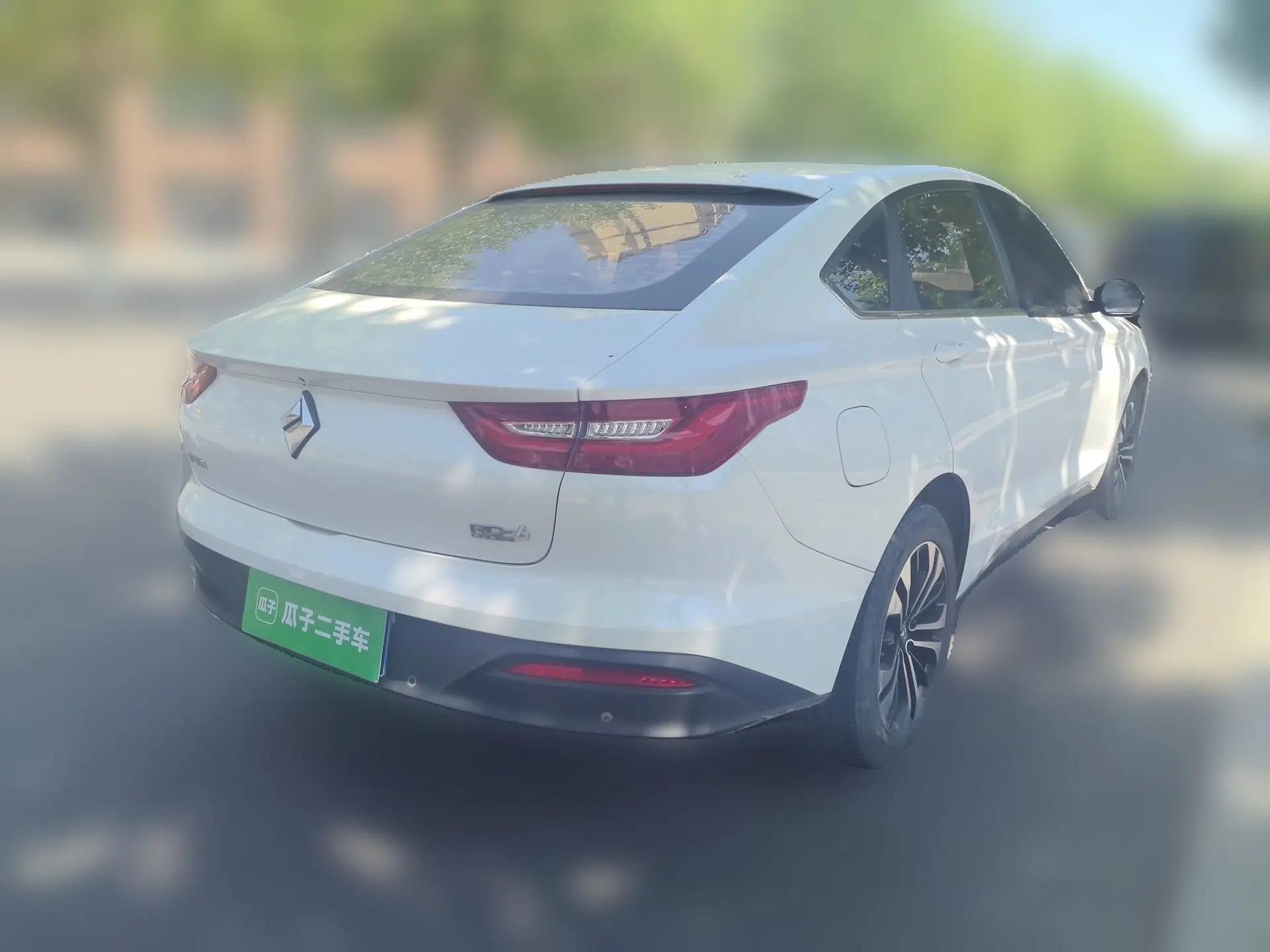 Baojun RC-6 2019 1.5T CVT 24-Hour Online Flagship Edition — миниатюра 6