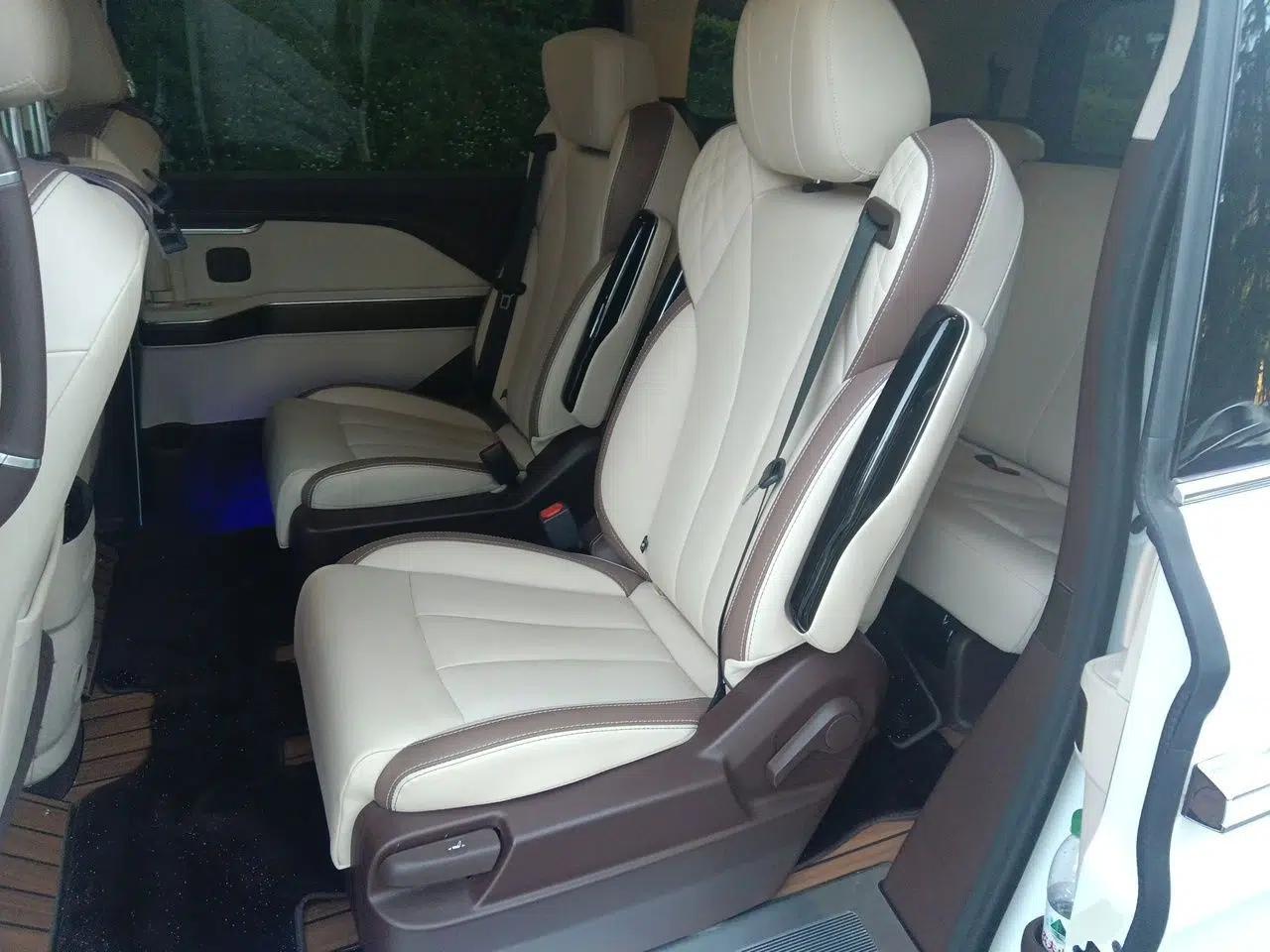 Bestune M9 2023 2.0T Prestige Edition — миниатюра 18